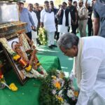 ಸಚಿವ ಡಿ.ಸುಧಾಕರ್ ಅಂತ್ಯಕ್ರಿಯೆ ಯಲ್ಲಿ ಸಾವಿರಾರು ಅಭಿಮಾನಿಗಳು ಬಾಗಿ, ಸರಕಾರಿ ಗೌರವಗಳೊಂದಿಗೆ, ಜೈನ್ ಸಂಪ್ರದಾಯದಂತೆ ಅಂತ್ಯಕ್ರಿಯೆ